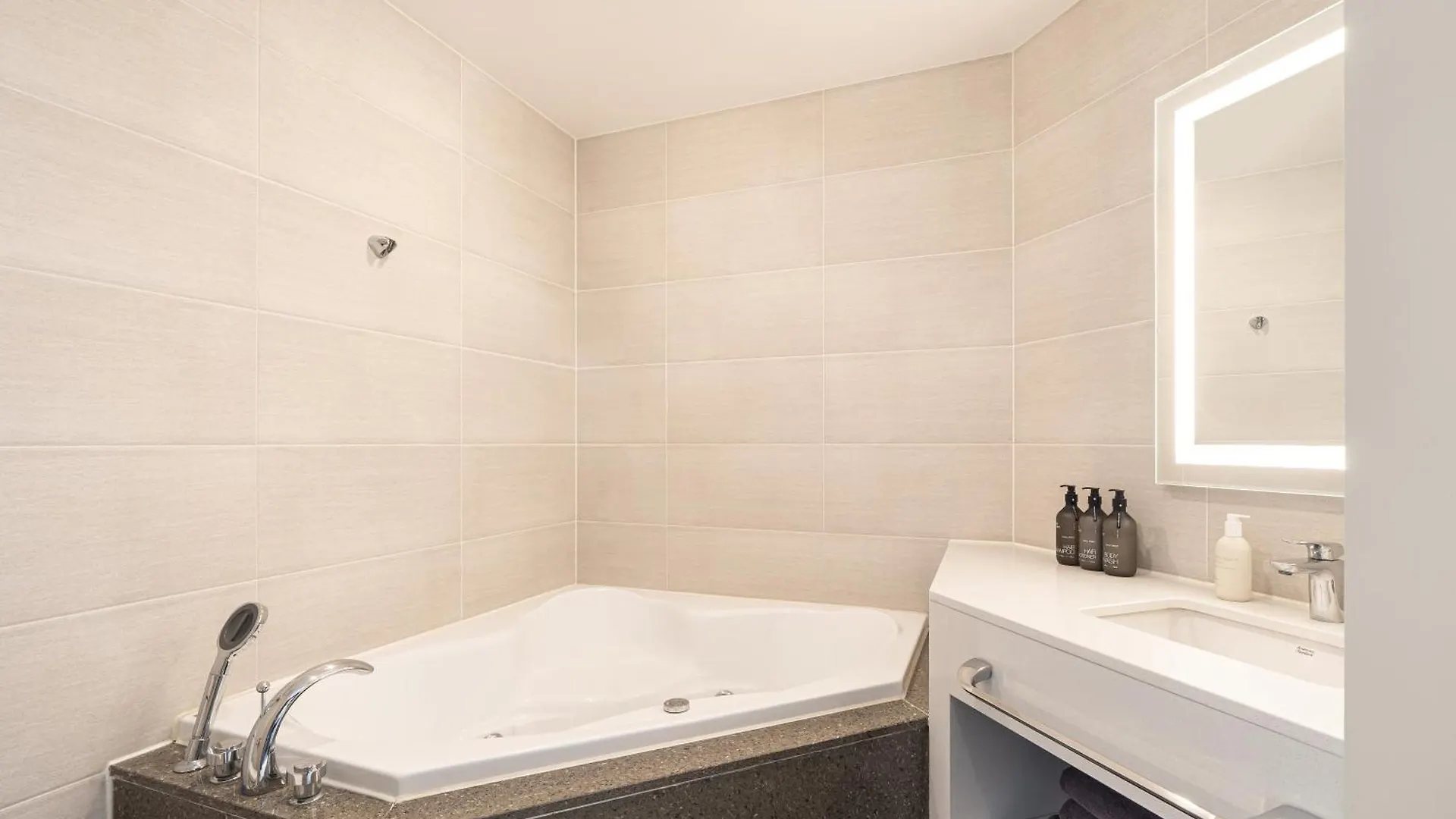 Urbanstay Busan Songdo Beach