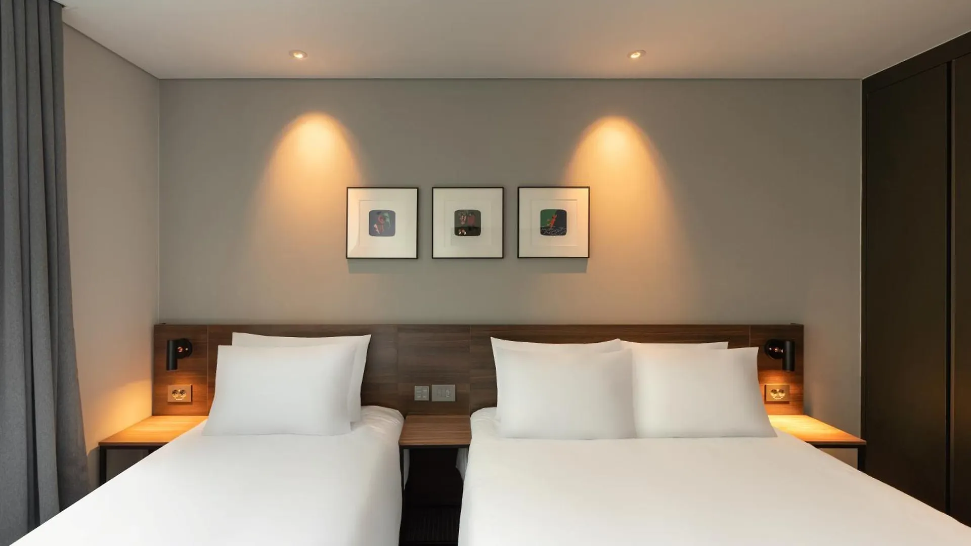 Отель Urbanstay Busan Songdo Beach