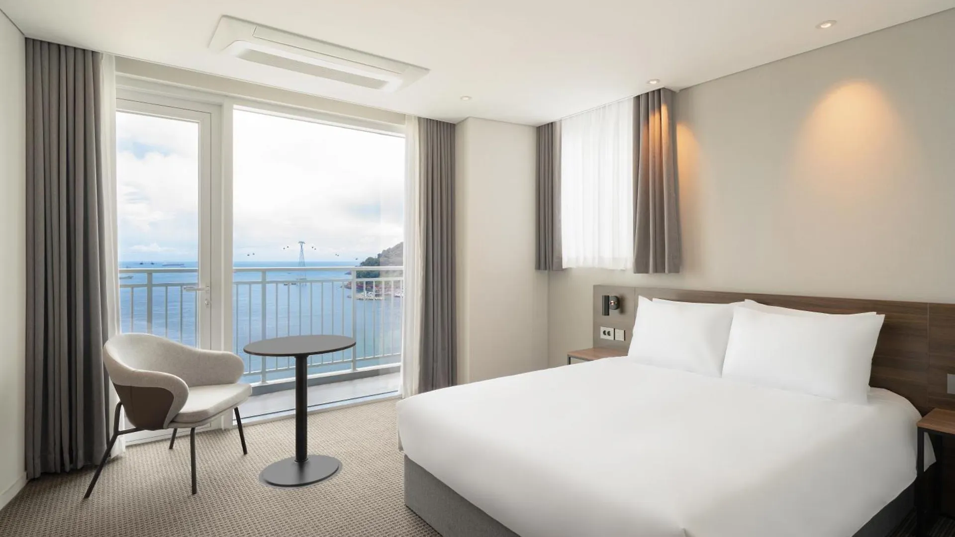 Urbanstay Busan Songdo Beach Отель